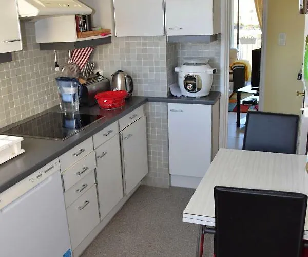 Apartment Rue Roland Garros Frejus