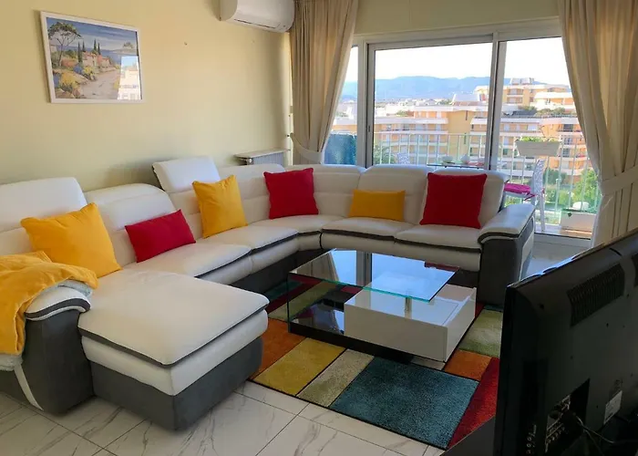 Apartment Rue Roland Garros Frejus